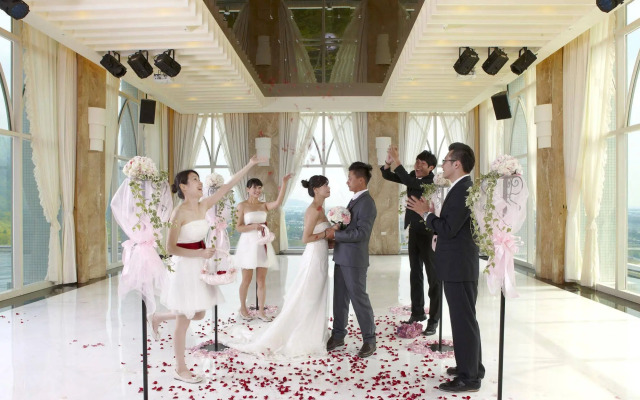 Evergreen Resort Hotel (Jiaosi)