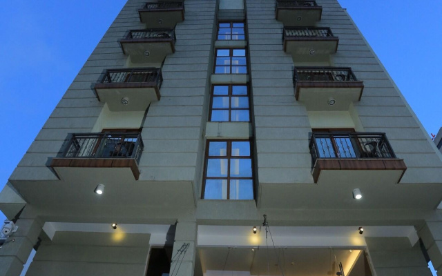Obsidian Hotel
