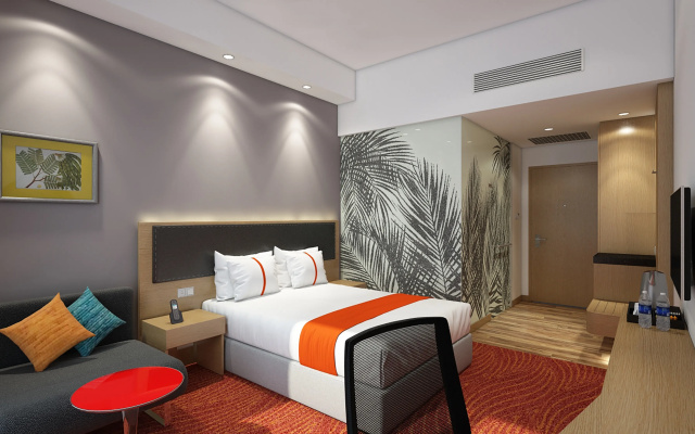 Hotel Holiday