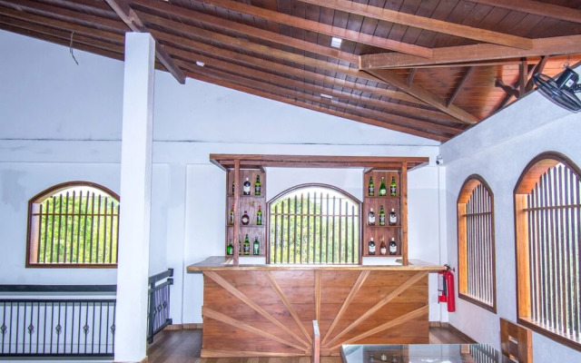 OYO 240 Grand Highway Resort