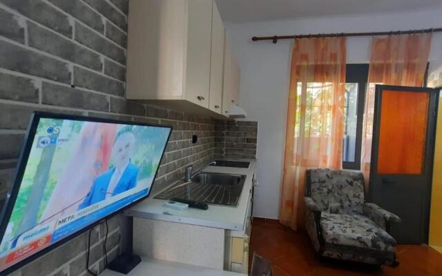 Nice studio near New Boulevard