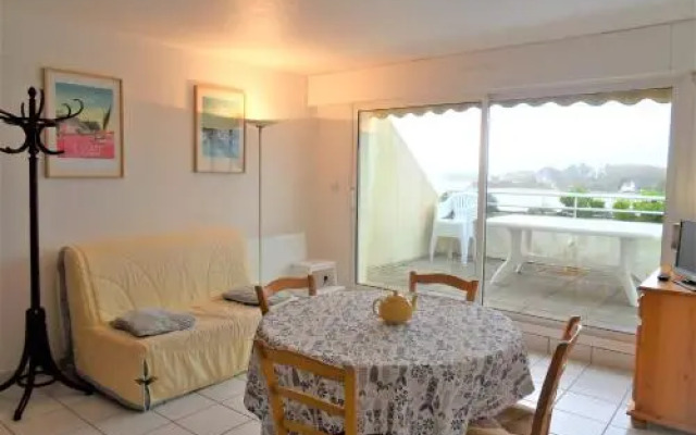 Apartment Aziliz