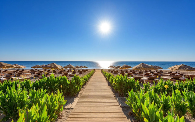 La Marquise Luxury Resort Complex