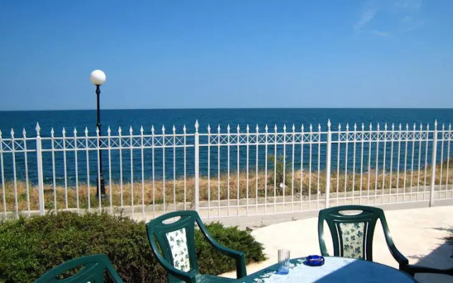 Oasis Apartment Ravda