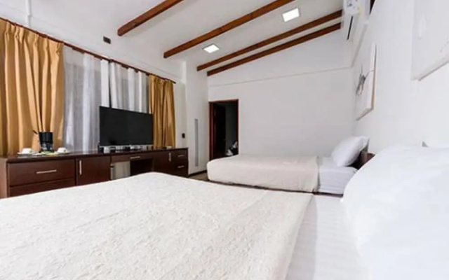 Cafe de Playa Boutique Hotel on the Beach