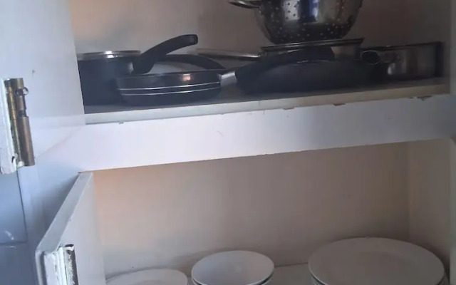 Sunny Southampton 3 Bedroom Apartment