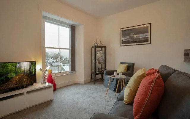 Charming 1BR - Town Centre-parking-stunning Views