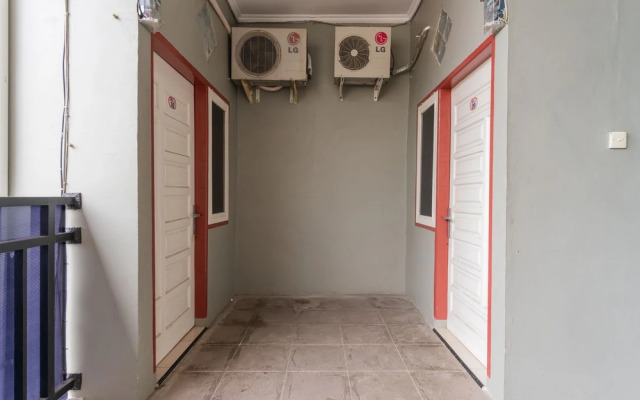 RedDoorz @ Jalan Sei Batang Hari Medan