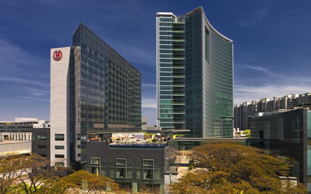 Sheraton Grand Bangalore Hotel at Brigade Gateway