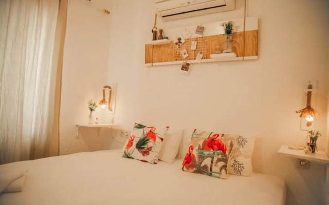 Seven Angels Hotel