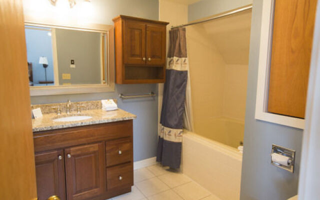 Fall Line Condominiums