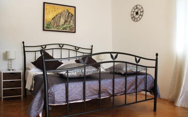 Apartments Spiro