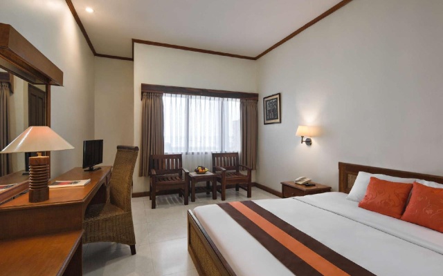 Sunrise Beach Hotel Pangandaran – Guest Rooms – Pangandaran
