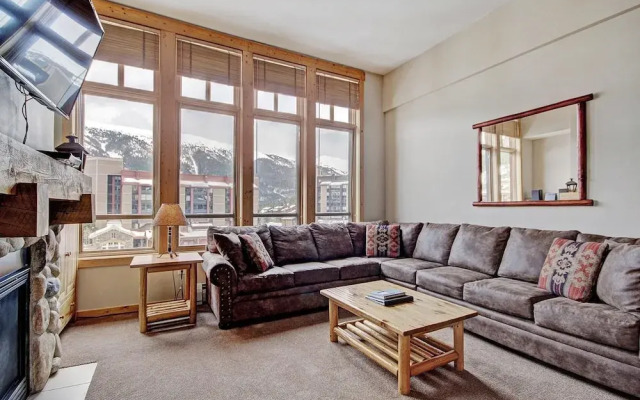 Amazing Condo in Heart of Center Village - TX304 by RedAwning