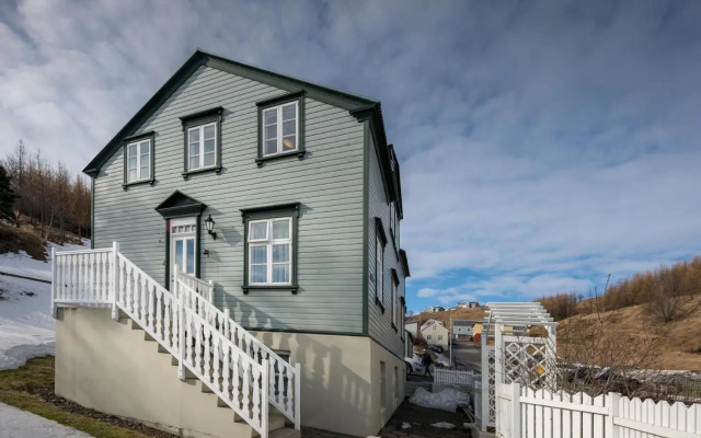 Lækjargata apartment