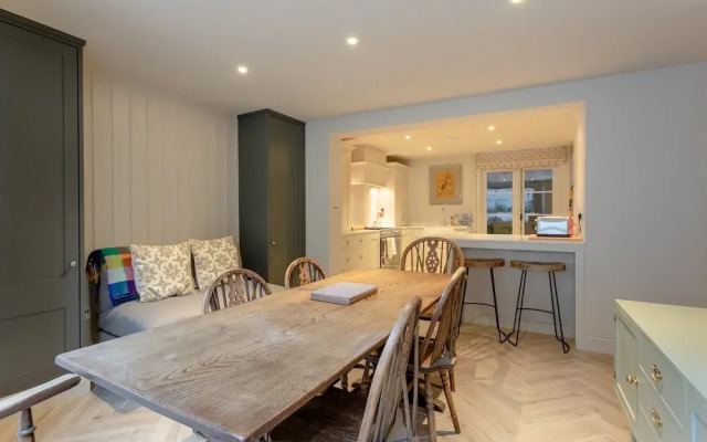 3 Bedroom Property in Whitechapel