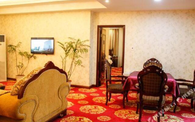 Qiankun Business Hotel
