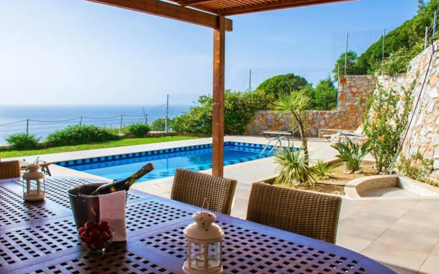Okeanides Villas