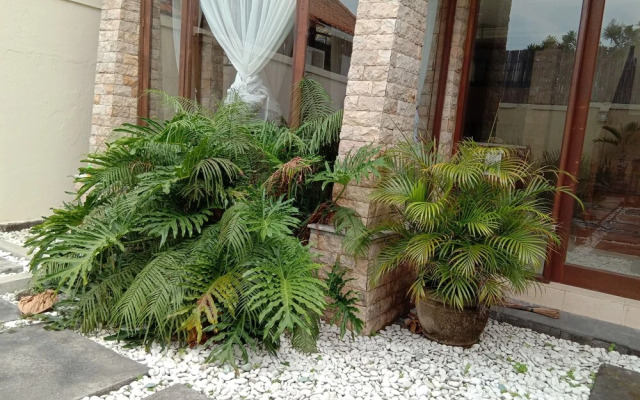Loven Sanur Guest House