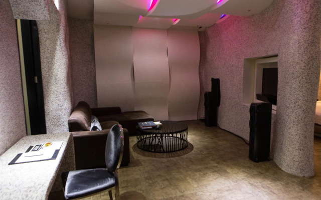 All-Ur Boutique Motel - Tai-Chung Branch