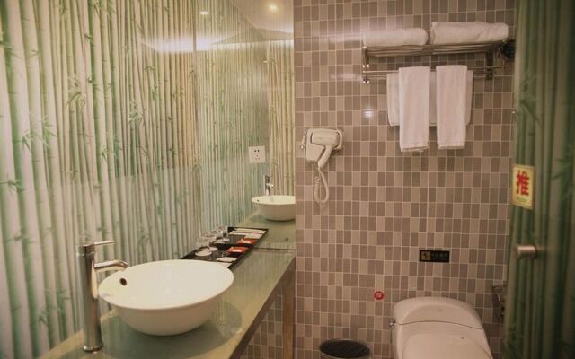 Orange Hotel Shenzhen Qianhai Bihai Bay