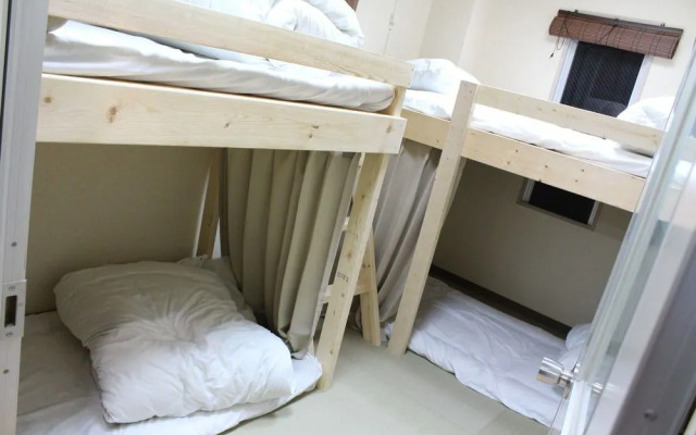 Guest House B'S Five