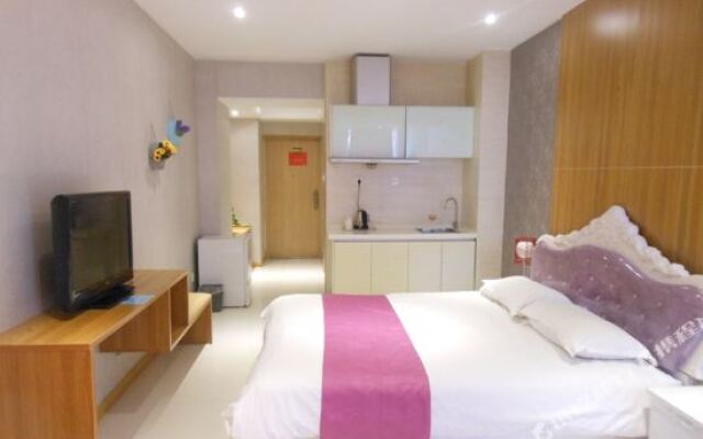 Oyu Colorful Holiday Hotel