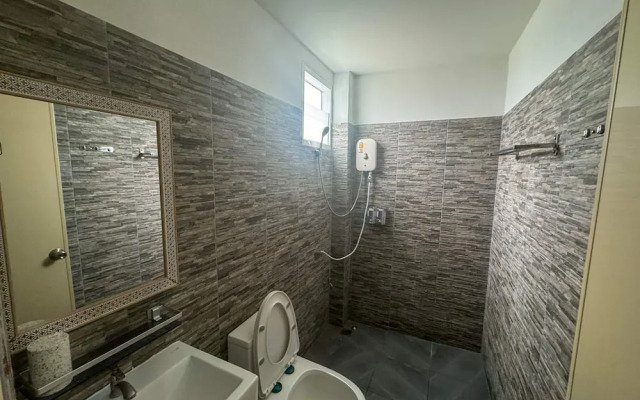 Toraneethai Homestay Amphawa