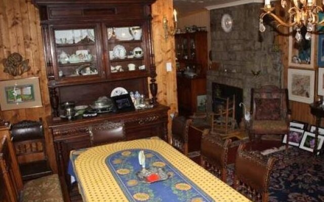 La Maison sous les Lilas