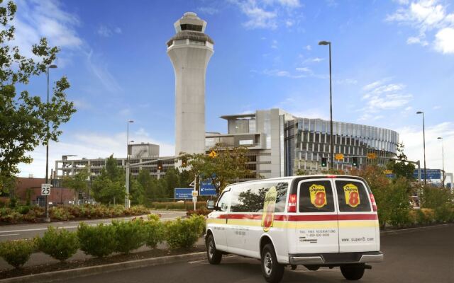 Super 8 Airport Portland Oregon