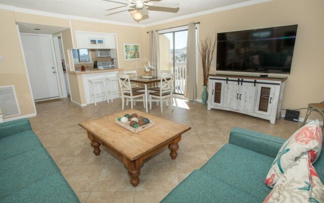 Sandpiper Cove 2138 2 Bedroom Condo by RedAwning