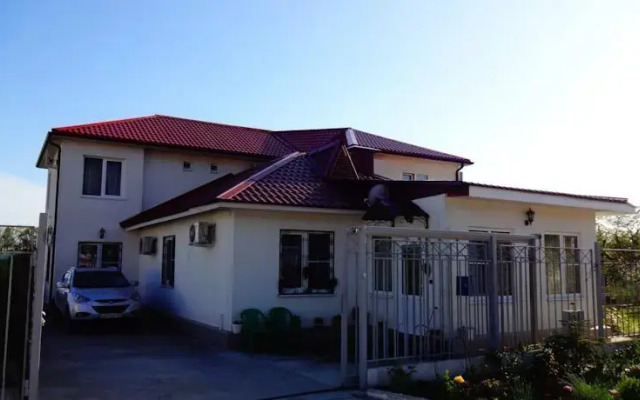Gostevoy Dom Guest House