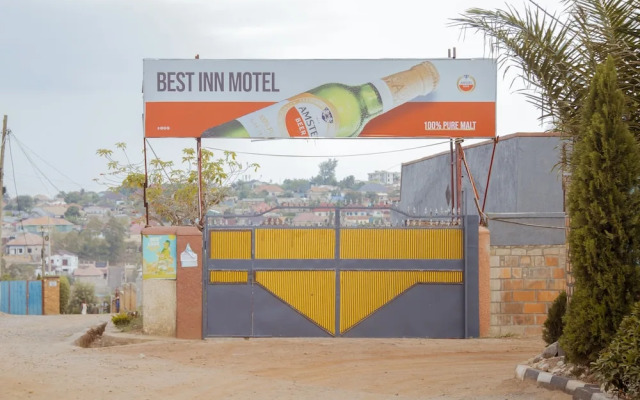 Best Inn Motel MUSINGUZI Frank