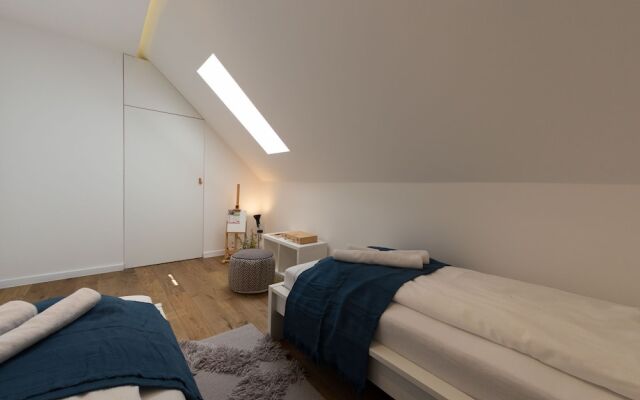 Boutique Chalet in Baške Oštarije With Garden