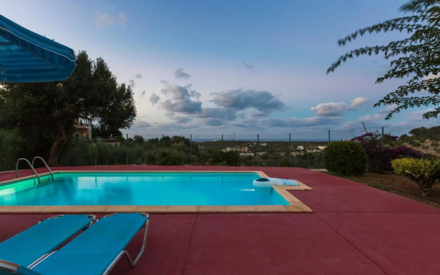 Maroulas Villa Estate