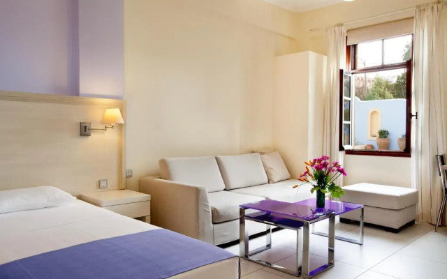 Giorgi's Blue Apartments
