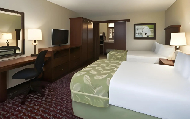 Rosen Inn at Pointe Orlando - Image 5