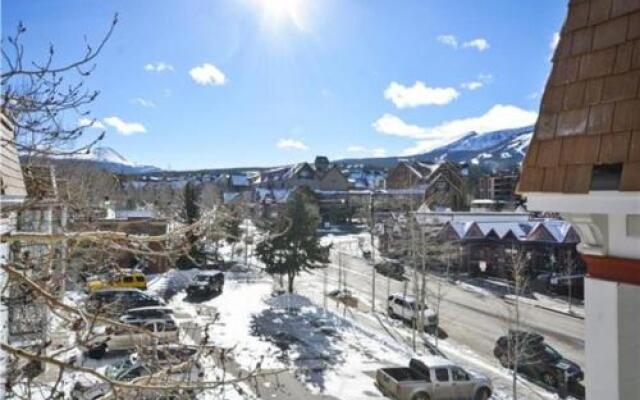 Tannhauser Condominiums