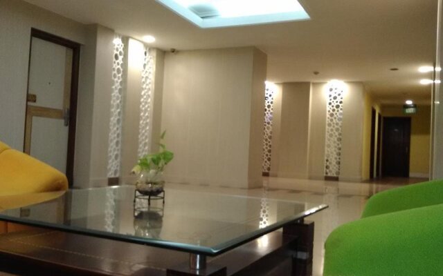 Hotel Victoria River View