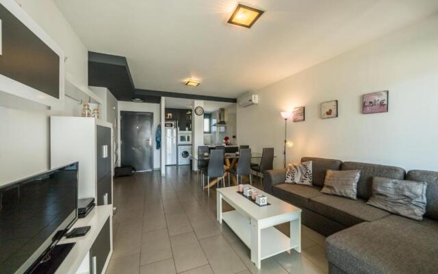 Oasis Beach F 3003