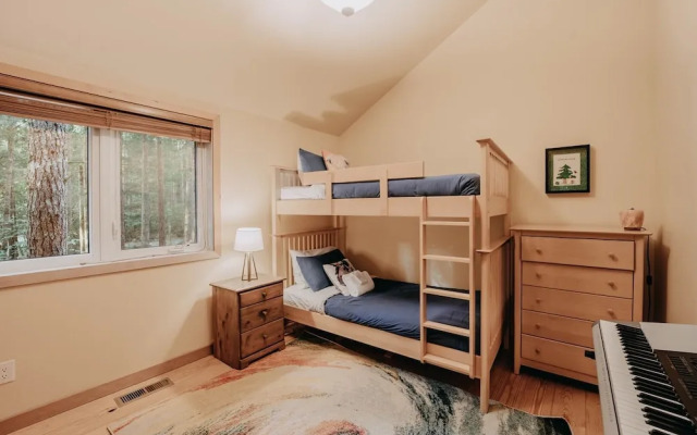 40gs Wifi - W/D Hot Tub - Sleeps 8