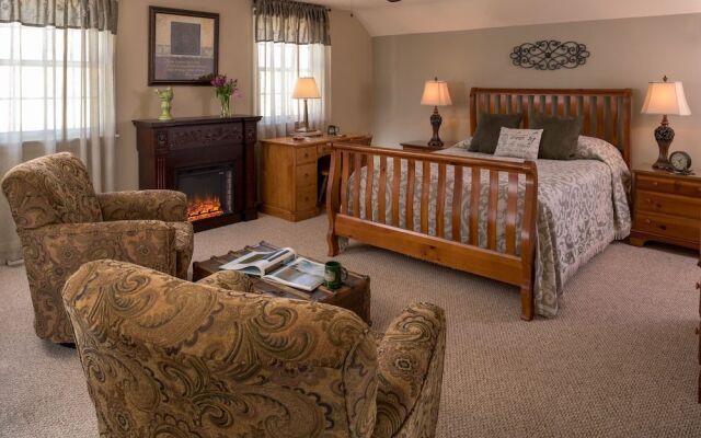 The Wooden Duck Bed and Breakfast