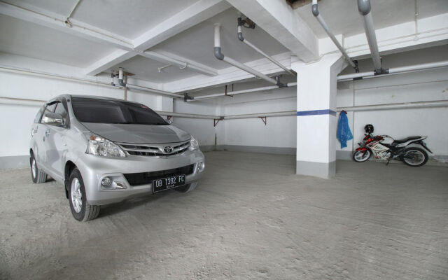Airy Wenang Sam Ratulangi 138 Manado