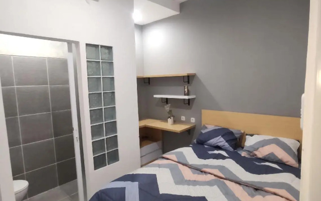 Behomy Cibinong  Suite