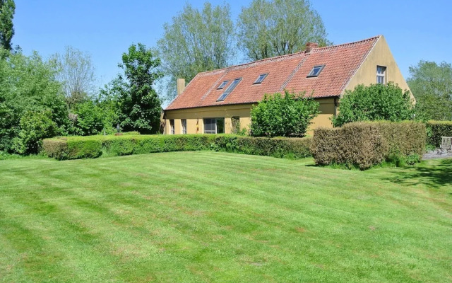 Holiday Home Het Zuidgoed With Garden