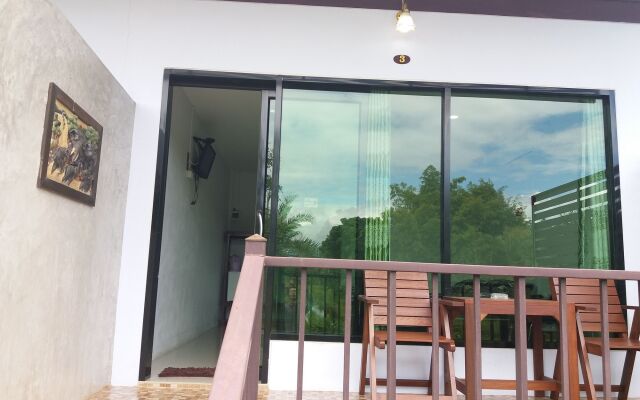 Preecha House
