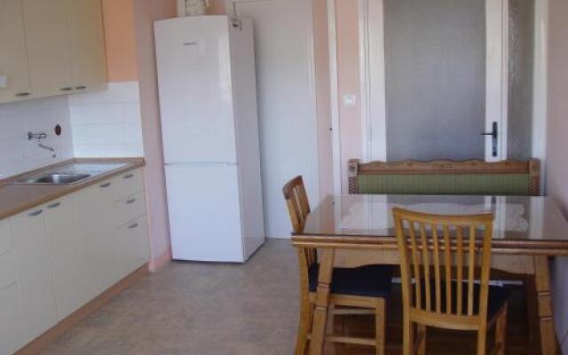 Apartment Kala