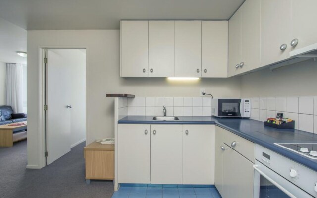 Crown on Cintra Lane Serviced Apartments