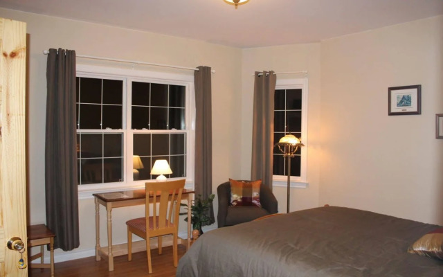 The Fiddle and The Sea B&B