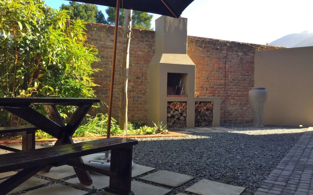 Sugarbird Self-Catering